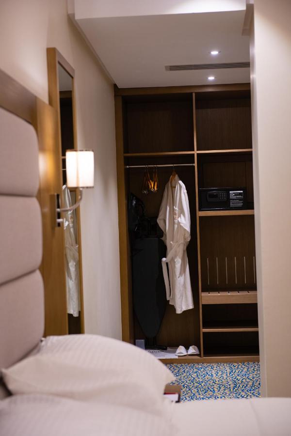 Rozana Hotel 马斯喀特 外观 照片