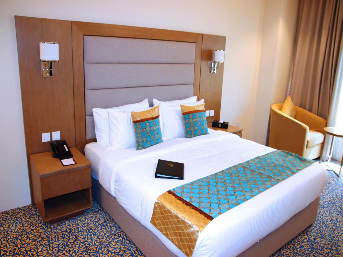 Rozana Hotel 马斯喀特 外观 照片